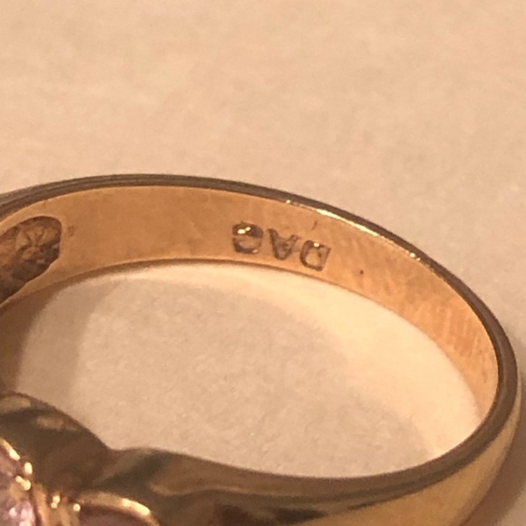 Pink Diamond Ring - Picture 4 of 11